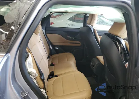 2022 Lincoln Corsair Reserve z USA, uszkodzony, nr VIN 5LMCJ2C90NUL02574